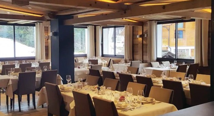 Hotel Sporting, Morzine ski chalet, image 3